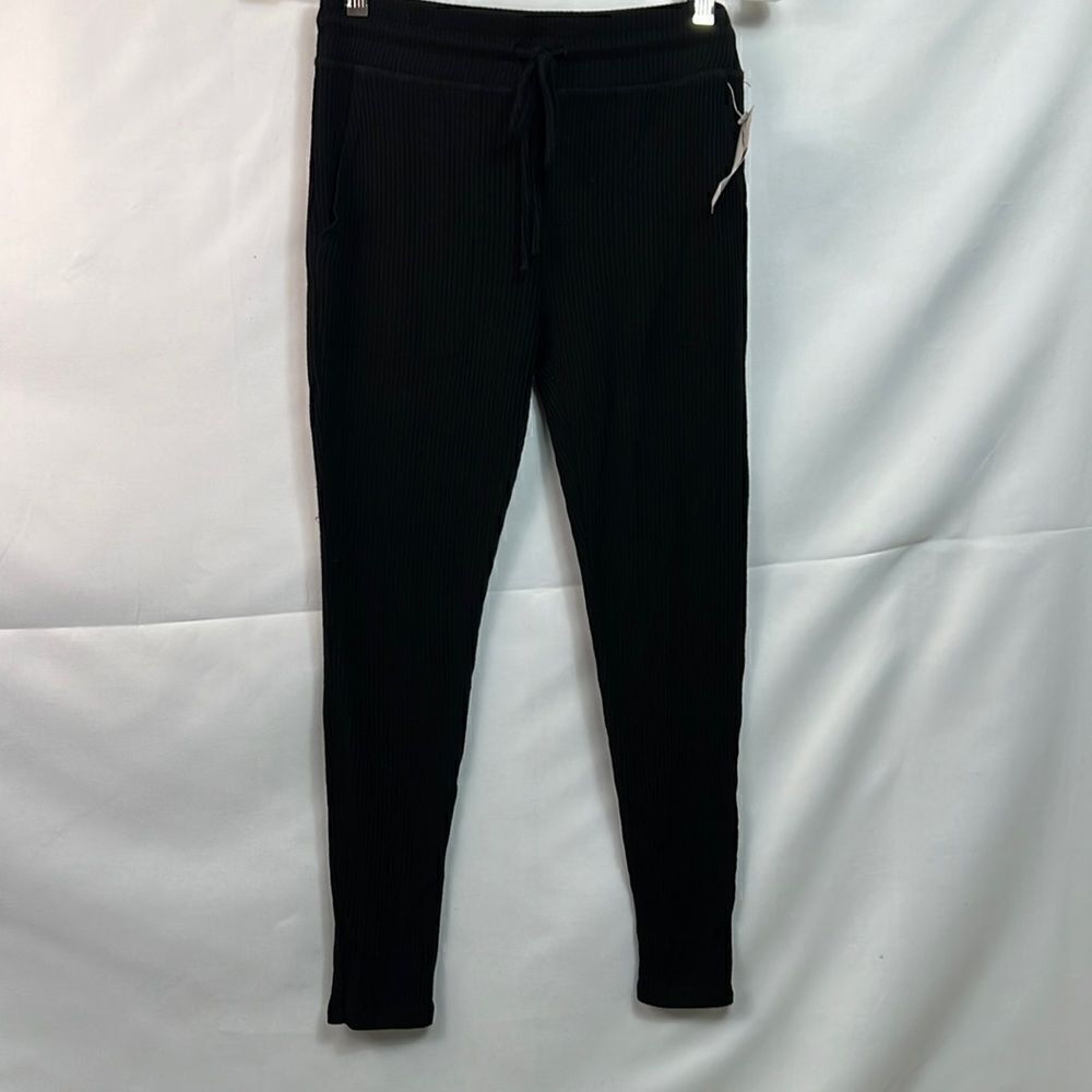 Beyond Yoga Black ribbed lounge pants NWT size XS